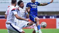 skuad_persib_menghadapi_arema_840x576