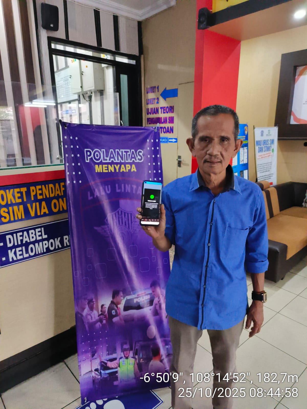 7ffbd511-c283-4f01-9f96-6ba1a2402552