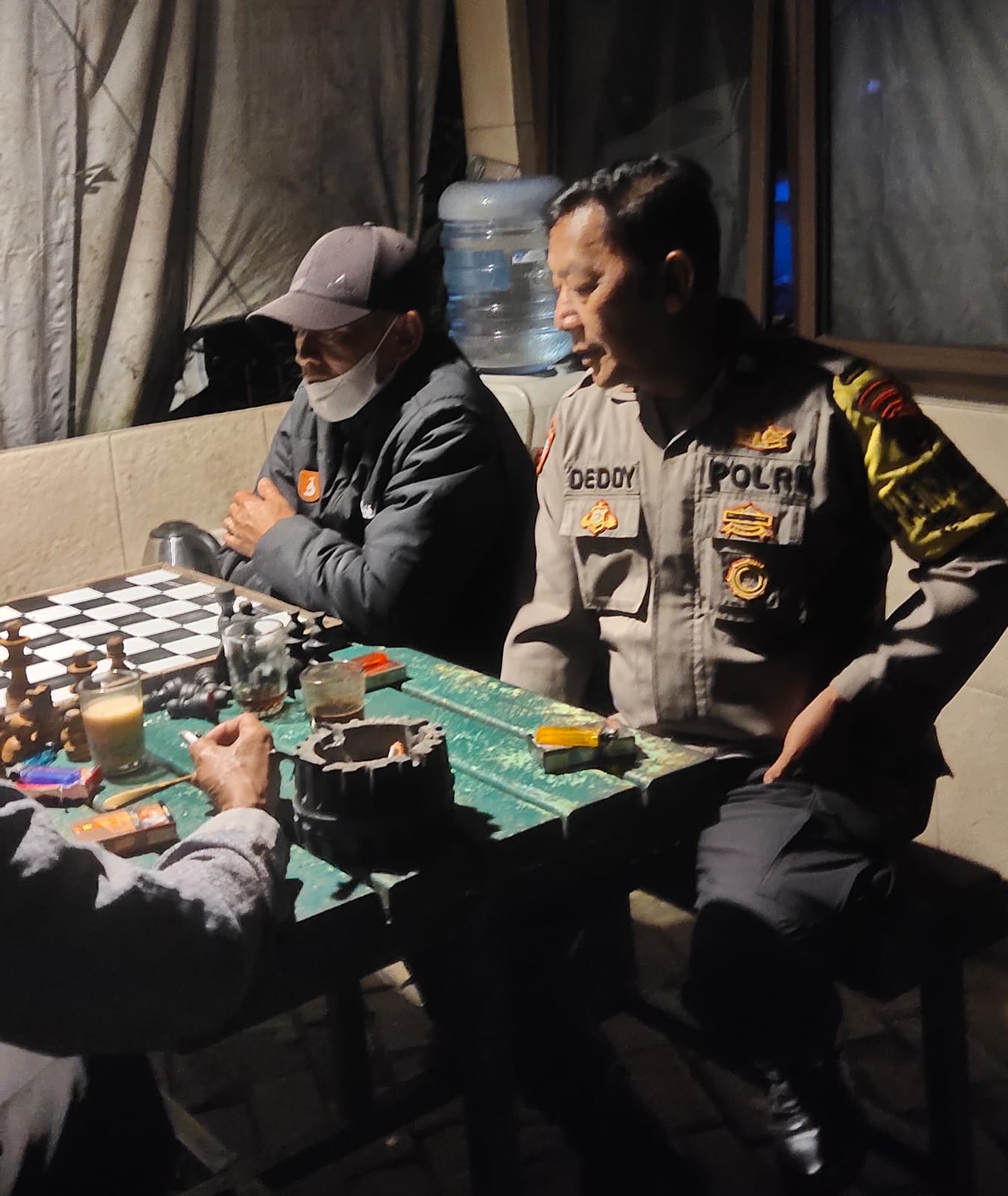 d4d4ac2c-3942-45dd-96dc-fe5dd8627203