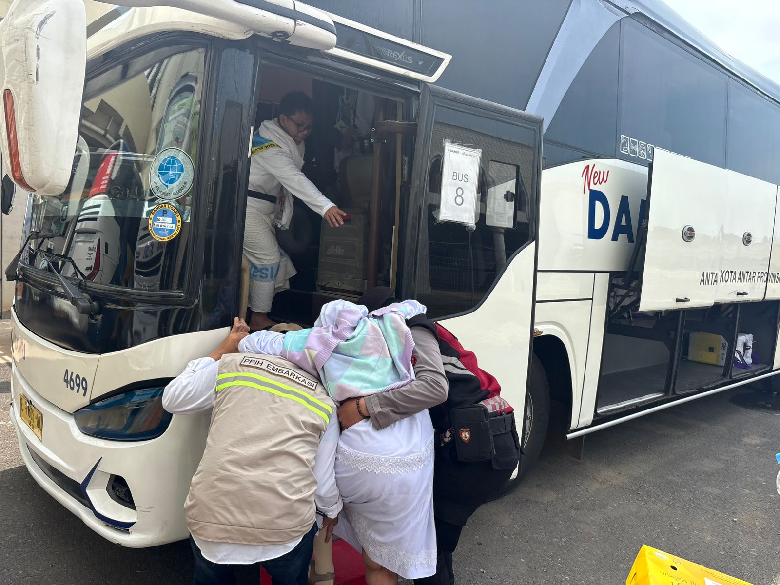WhatsApp Image 2026-05-08 at 13.25.50
